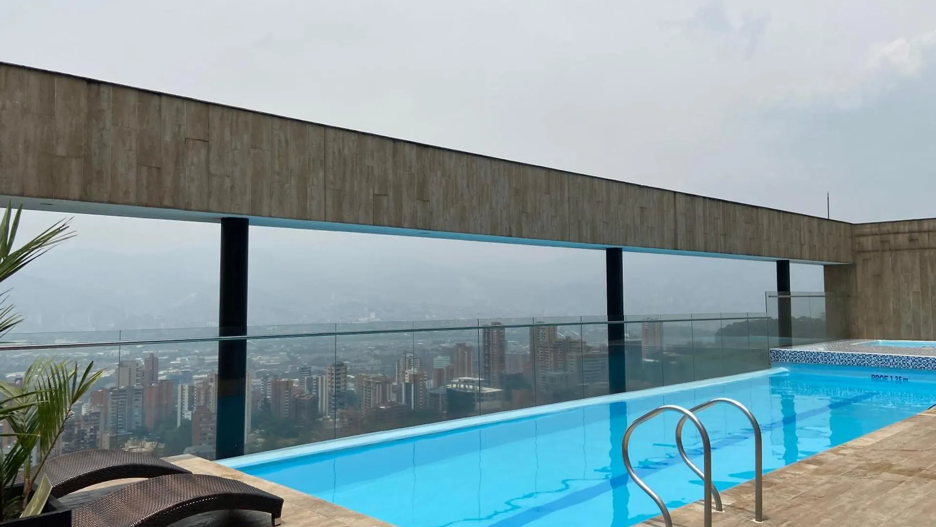 Stylish 1Br With Stunning Pool In Energy Διαμέρισμα Μεντεγίν 0*,